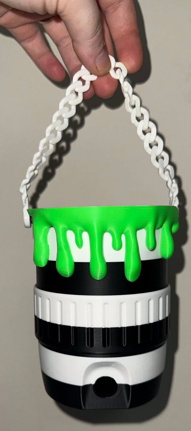 Beetle 330ml can holder with slime drip & 2 size chain handles (DIGITAL FILE ONLY)